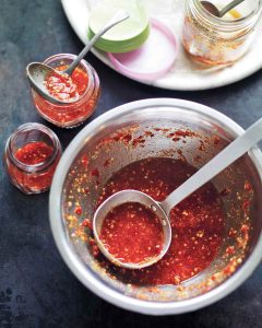 chile-garlic-sauce image