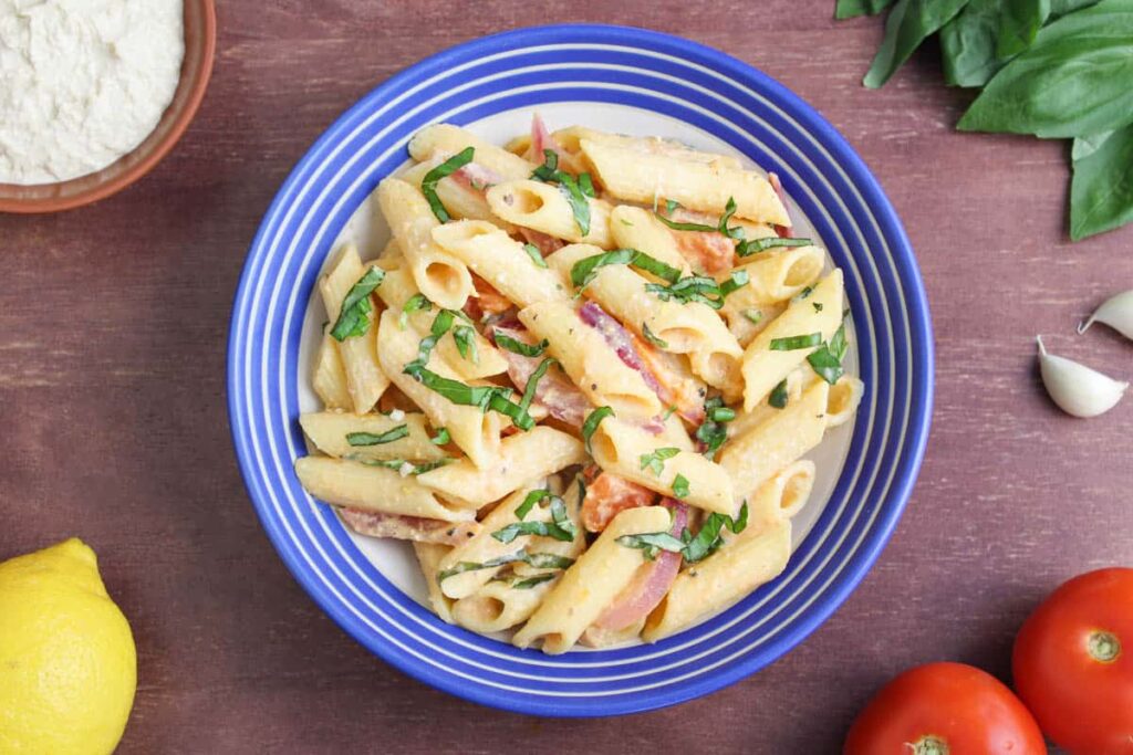 hummus-pasta-penne-easy-to make-cookingthursday.com