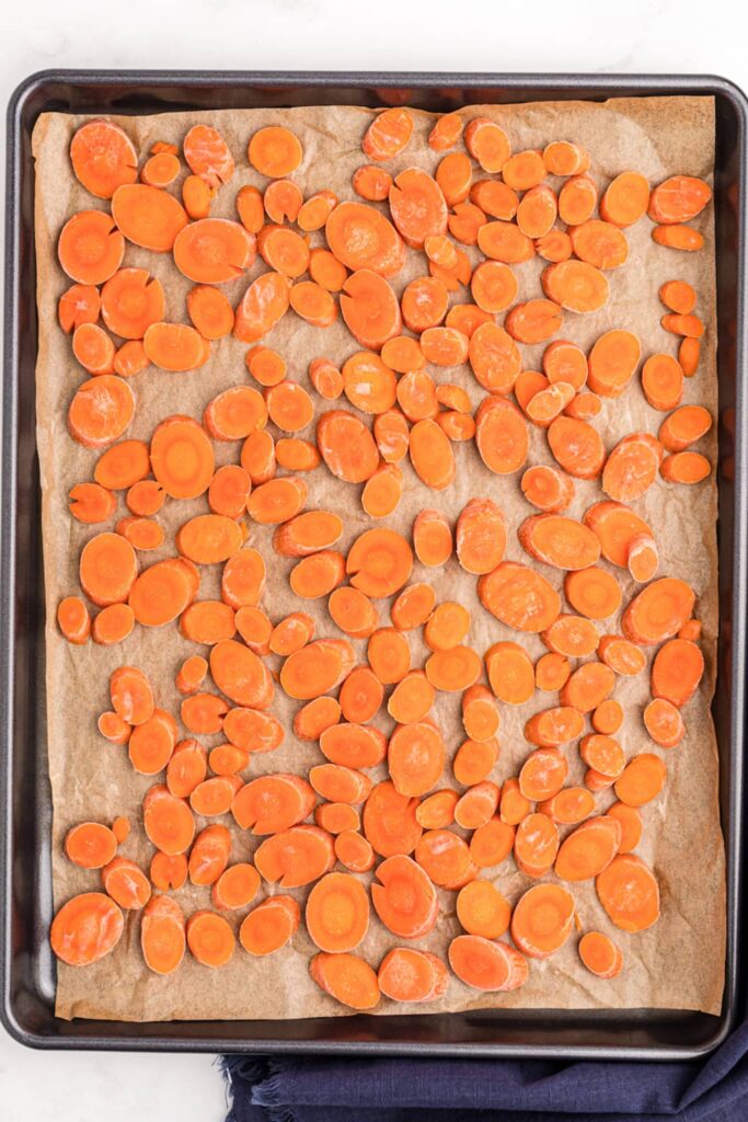 how-to-freeze-carrots-chopped-cookingthursday.com