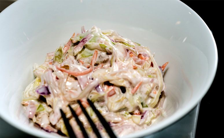 how-to-freeze-tasty-coleslaw-cookingthursday.com